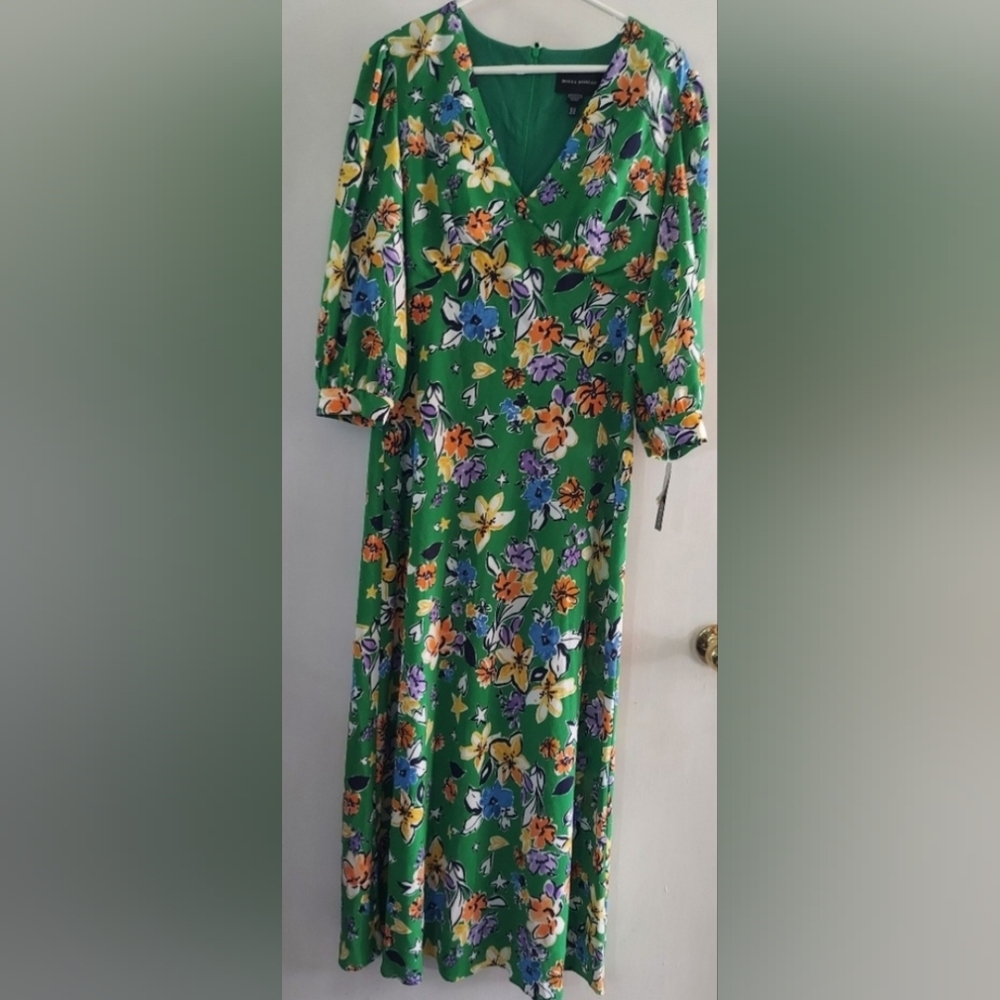 NEW Donna Morgan green floral textured dress with 1/2 sleeves - Picture 3 of 15